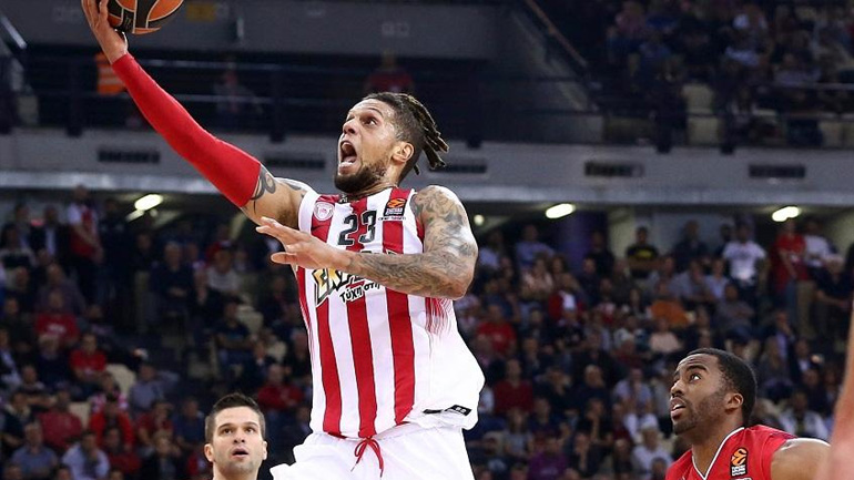 Χάκετ: «Παίξαμε με συγκέντρωση και νικήσαμε»