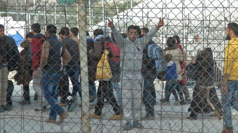 Επεισόδια το πρωί στο hot spot της Μυτιλήνης