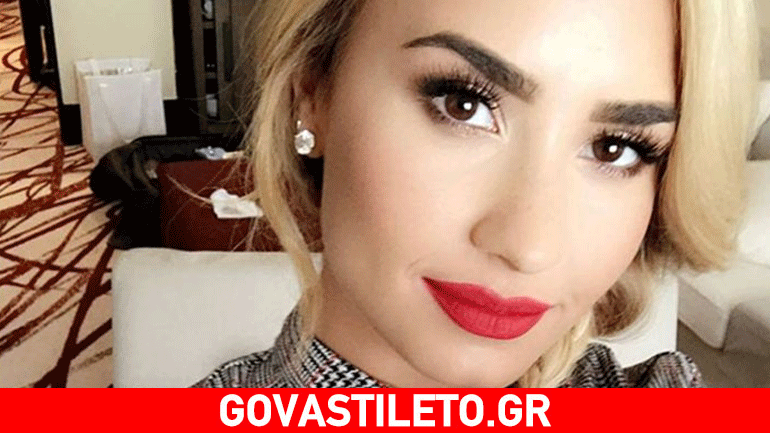 Νέο look για την Demi Lovato – Δεν άντεξε τα ξανθά μαλλιά της