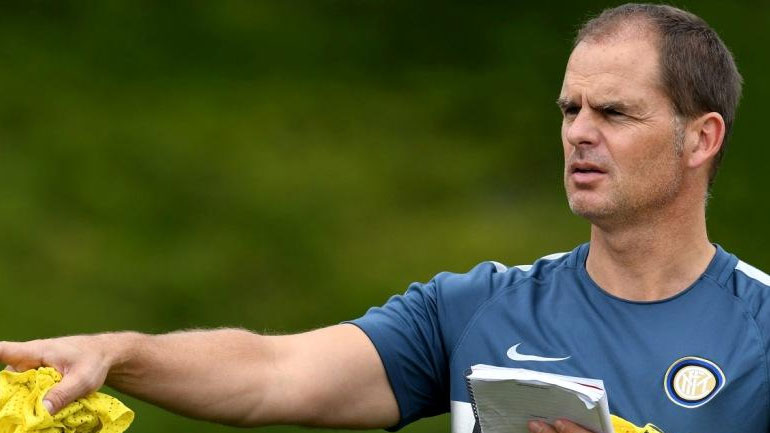 Ντε Μπουρ: «Η διοίκηση της Ίντερ με στηρίζει»