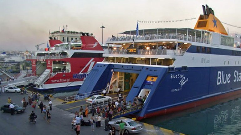 Μειώθηκε η συνολική διακίνηση επιβατών στους ελληνικούς λιμένες