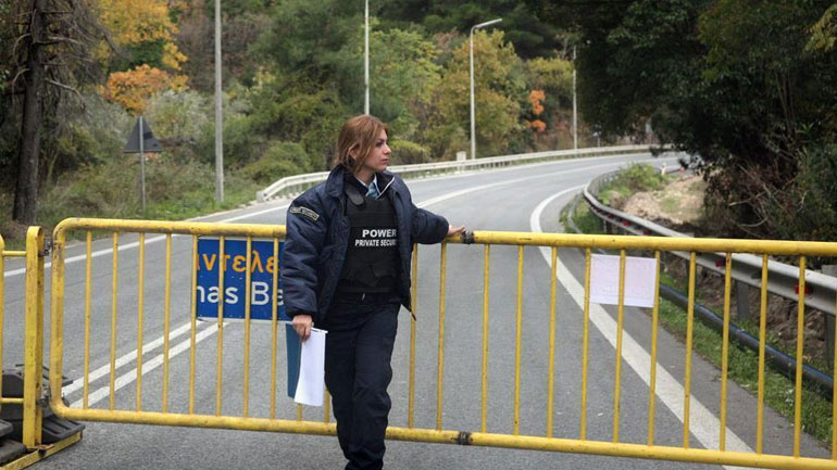 Διακοπή της κυκλοφορίας στα Τέμπη