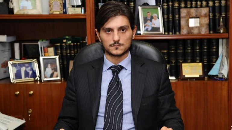 Μεταμεσονύκτια διάρρηξη στα γραφεία του Ομίλου Γιαννακόπουλου στην Κηφισιά