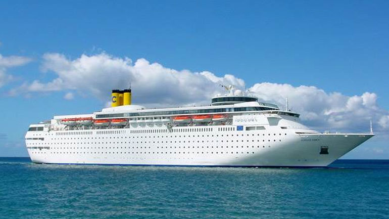 Βόλος: Χιλιάδες τουρίστες στην πόλη από το «Costa Classica»