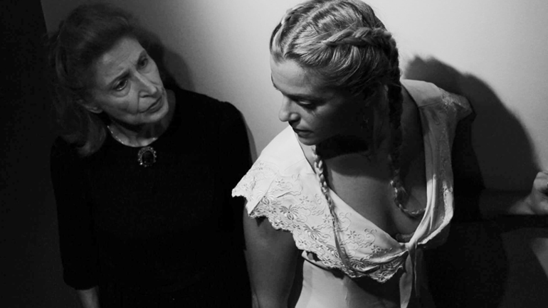 «Η Σονάτα του Σεληνόφωτος» του Γιάννη Ρίτσου, με τη Σοφία Σεϊρλή στο θέατρο «Αγγέλων Βήμα»