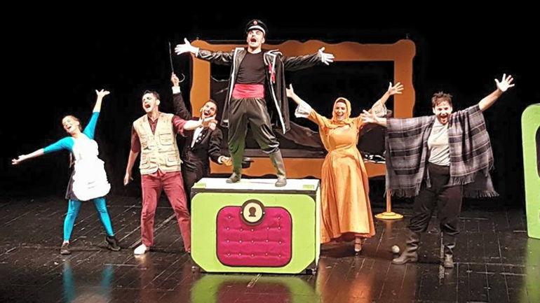 «Η Σολομώντεια Λύση» του Γιάννη Καλατζόπουλου στο Δημοτικό Θέατρο Μελίνα Μερκούρη