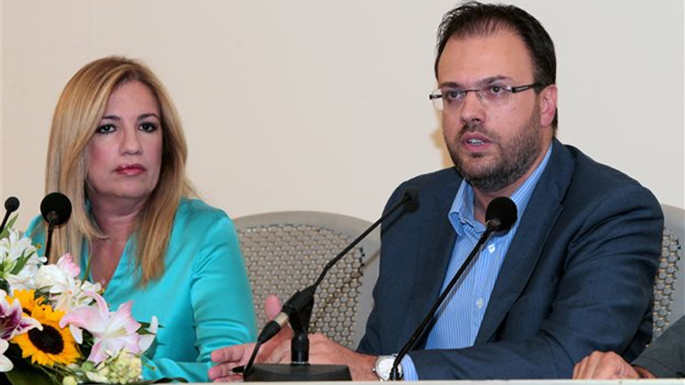 Δημοκρατική Συμπαράταξη: Δεν θα ψηφίσουμε τον «υπουργό της ζαρντινιέρας»