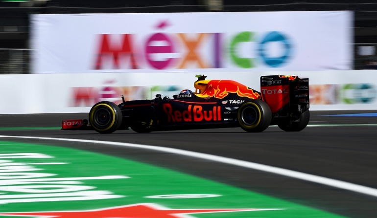 Η Red Bull τερμάτισε (μετά και την ποινή στον Verstappen) στις θέσεις 4 και 5