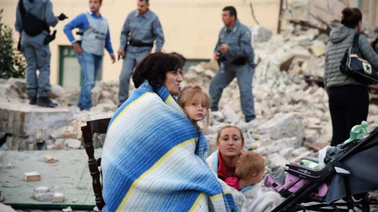 Ιταλία: Τριάντα χιλιάδες οι άστεγοι από το χτύπημα του Εγκέλαδου