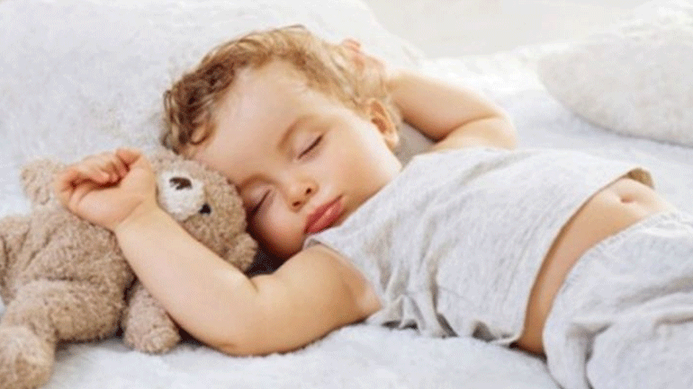 Πόσες ώρες πρέπει να κοιμούνται τα παιδιά ανάλογα με την ηλικία τους