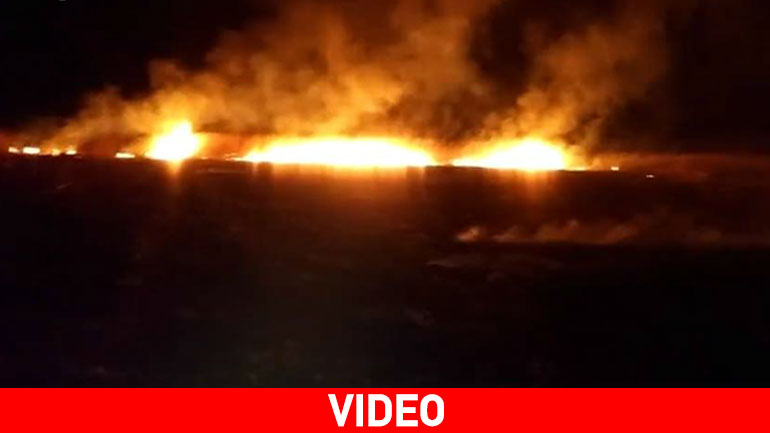 Στις φλόγες η λίμνη Βιστωνίδα στη Ξάνθη