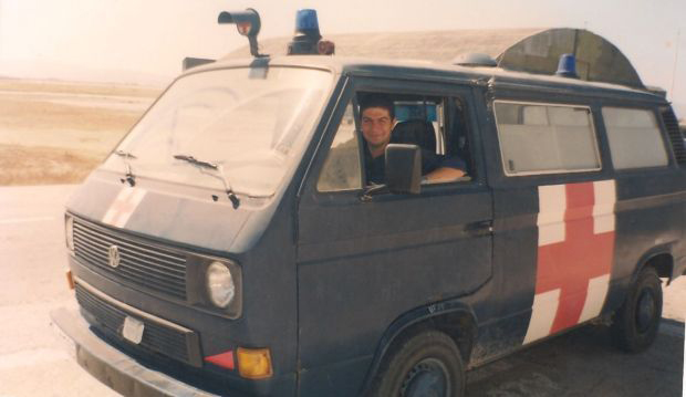 Ο Πάνος Σειτανίδης σε... ασθενοφόρο!