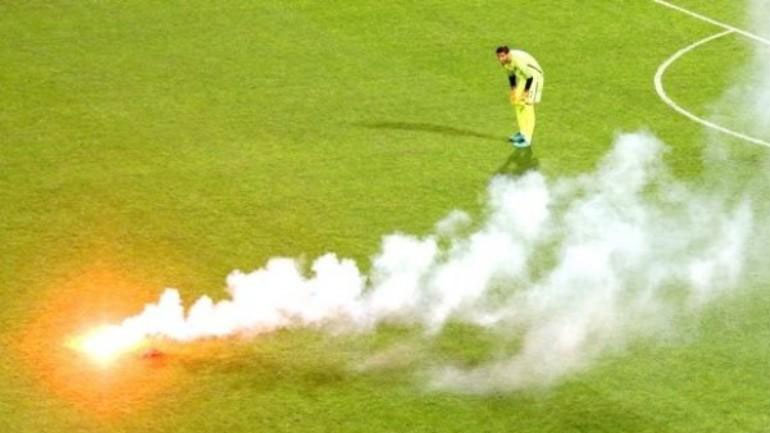 Παρέμβαση εισαγγελέα για τη φωτοβολίδα στην Τούμπα