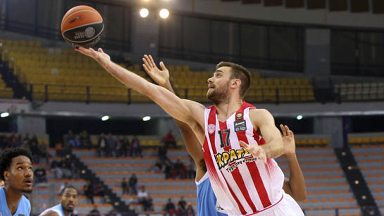 Έφτασε τις 200 συμμετοχές στη Basket League ο Βαγγέλης Μάντζαρης