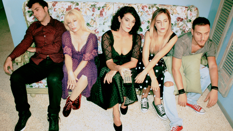 «Ο ήχος του όπλου» της Λούλας Αναγνωστάκη στο θέατρο Altera Pars