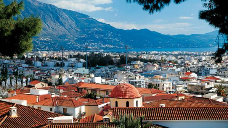 «Βούλιαξε» η Καλαμάτα το τριήμερο