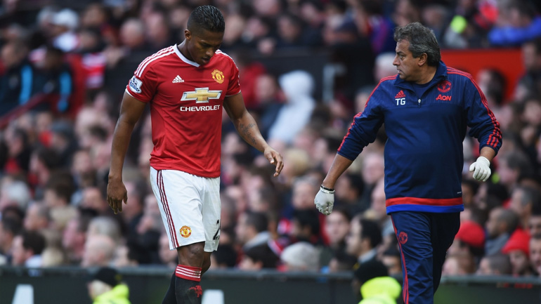 Νοκ-άουτ για έξι εβδομάδες ο Βαλέντσια