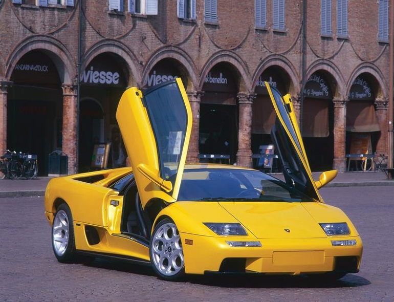 Η Lamborghini Diablo πέρασε και αυτή από το γκαράζ του Δημάρχου...