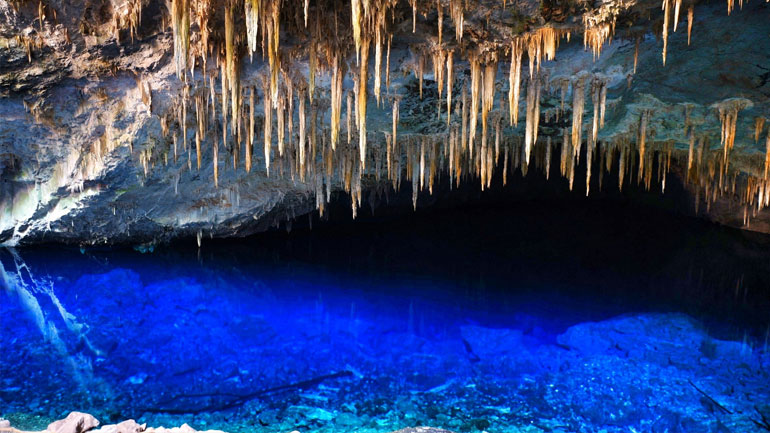 Κατέρρευσε σπήλαιο στη Βραζιλία – Τουλάχιστον 50 άνθρωποι εγκλωβίστηκαν