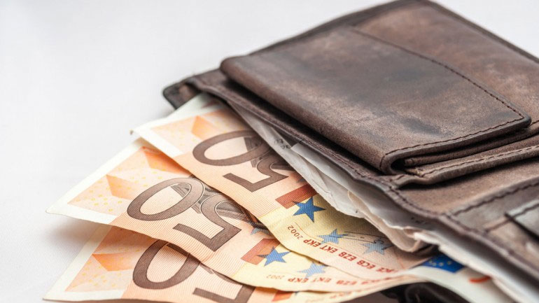 Ψαλιδισμένα τα αναδρομικά των δικαστικών λόγω έκτακτης εισφοράς αλληλεγγύης