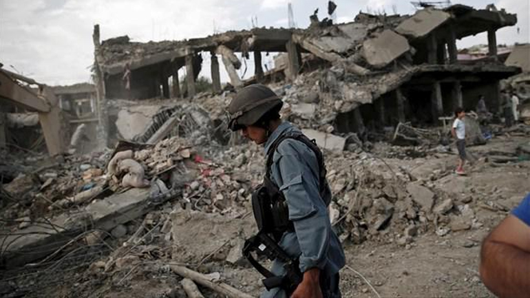 Αφγανιστάν: Τουλάχιστον 30 άμαχοι σκοτώθηκαν σε αεροπορική επιδρομή του ΝΑΤΟ