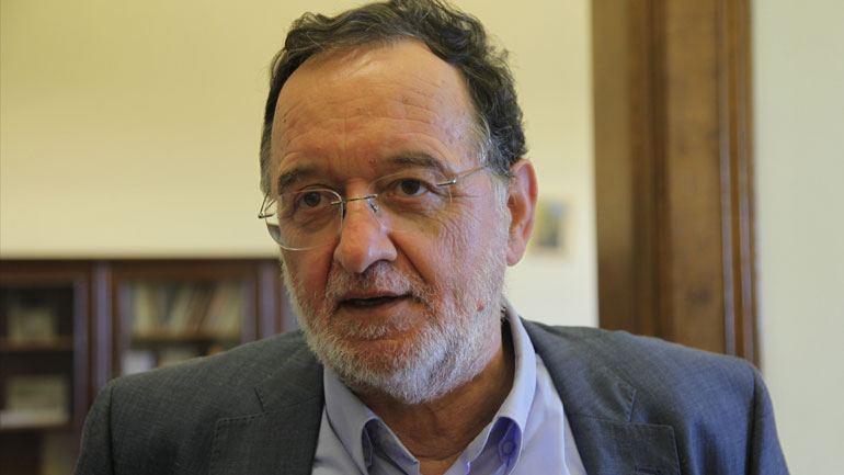 Π. Λαφαζάνης: Τα «κοράκια» κυβερνούν την Ελλάδα