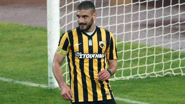 AEK: Υποψήφιος για την αρχική ενδεκάδα ο Αραβίδης