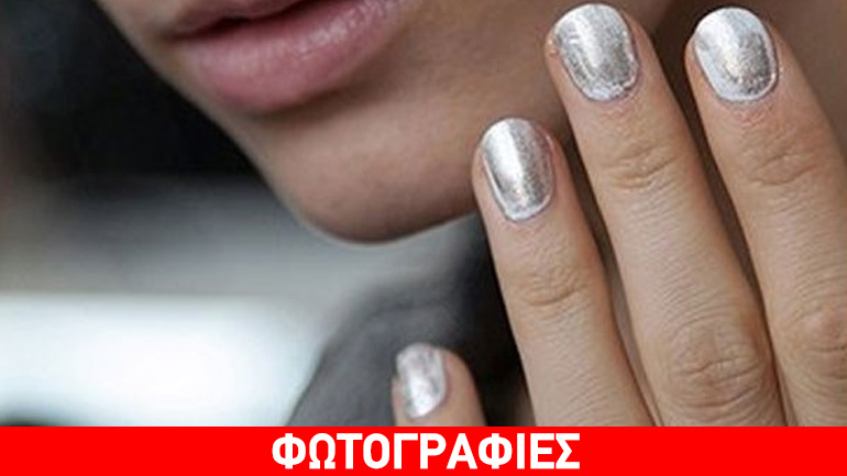 Μεταλλιζέ νύχια για λαμπερό χειμώνα