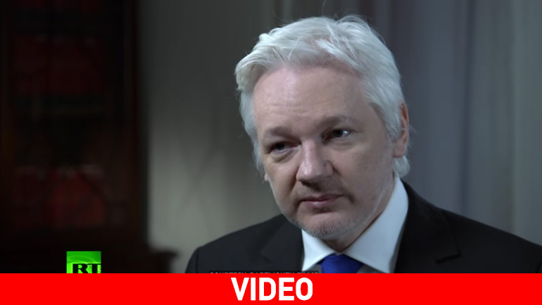 Ασάνζ: Κλίντον και ISIS λαμβάνουν χρήματα και στήριξη από τις ίδιες πηγές