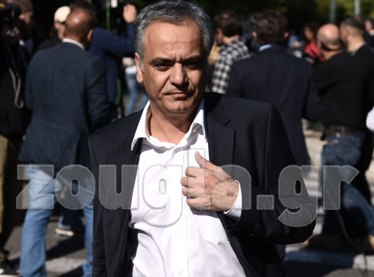 Ο Πάνος Σκουρλέτης ορκίζεται ως υπουργός Εσωτερικών