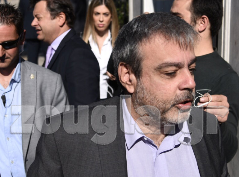 Ο Χ. Βερναρδάκης παρά τη διαδικτυακή κόντρα με τον πρόεδρο των Παραολυμπιακών αναβαθμίστηκε σε υπουργό Επικρατείας, ώστε να συντονίσει το κυβερνητικό έργο