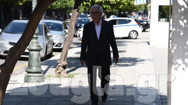 Ο νέος υπουργός Παιδείας Κώστας Γαβρόγλου είπε για τον Αρχιεπίσκοπο: Μακριά και αγαπημένοι