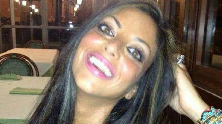 Ιταλία: Το Facebook έπρεπε να αφαιρέσει τα στοιχεία της κοπέλας που αυτοκτόνησε