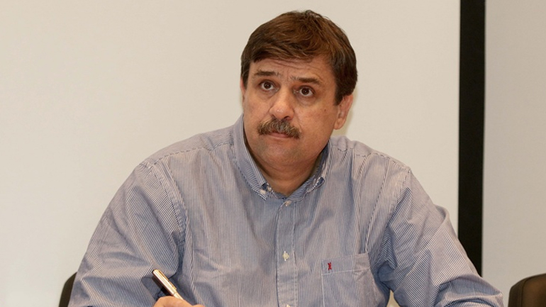 Επαφές για τα προβλήματα των νοσοκομείων του Ηρακλείου είχε ο Ανδρέας Ξανθός