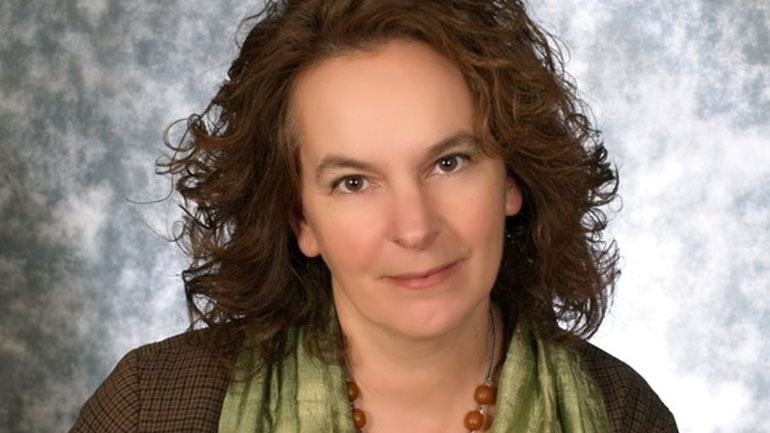 Το who is who της νέας υφυπουργού Οικονομικών Κατερίνας Παπανάτσιου