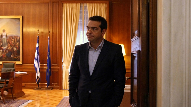 Spiegel: Ο Τσίπρας θέλει να αυξήσει τα περιθώρια ελιγμών με τον ανασχηματισμό