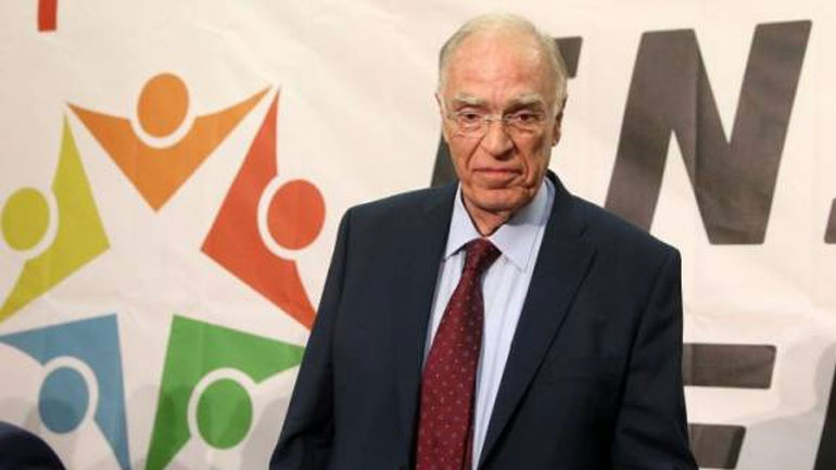 Ένωση Κεντρώων: Οι ξένοι χρησιμοποιούν τον Τσίπρα