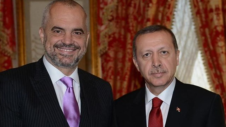 Ευχαριστίες Ράμα στην Τουρκία για τις νέες στολές της αλβανικής αστυνομίας