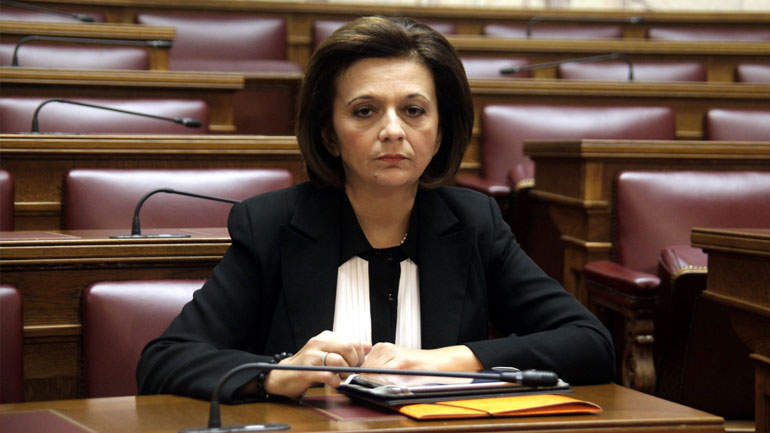 «Καρφιά» από Χρυσοβελώνη για την απομάκρυνσή της