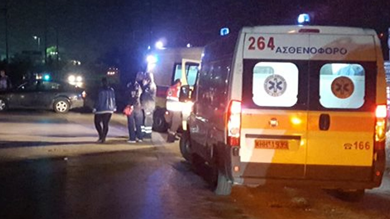 Έπεσε με τη μηχανή του στο λιμάνι του Πειραιά και σκοτώθηκε