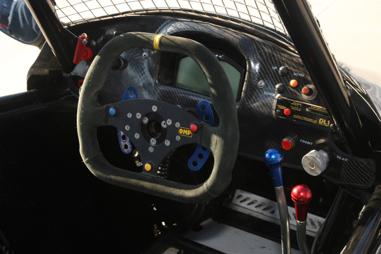 Βλέπεις αυτήν την εικόνα, θες να μπεις μέσα και να πατήσεις τέρμα το γκάζι!