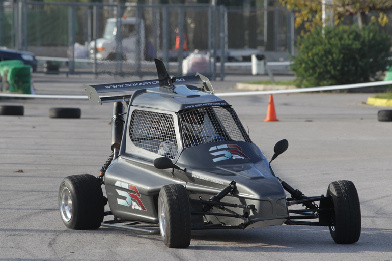 Ατελείωτο παιχνίδι...