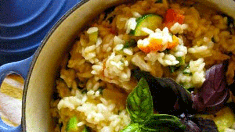 Ριζότο με κολοκυθάκια, πιπεριά και καλαμπόκι