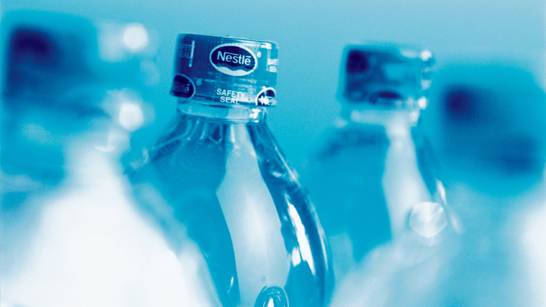 Μίσιγκαν: Οργή για τις αντλήσεις νερού της Nestlé