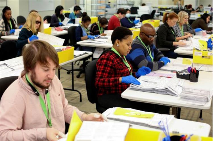 Σε ετοιμότητα οι εφορευτικές επιτροπές