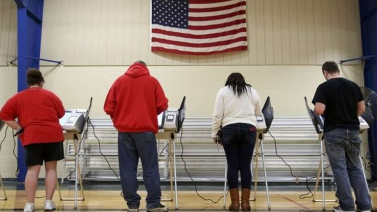 Χάος στη Β. Καρολίνα – Οι κάλπες θα παραμείνουν ανοικτές μια ώρα αργότερα από το αναμενόμενο;