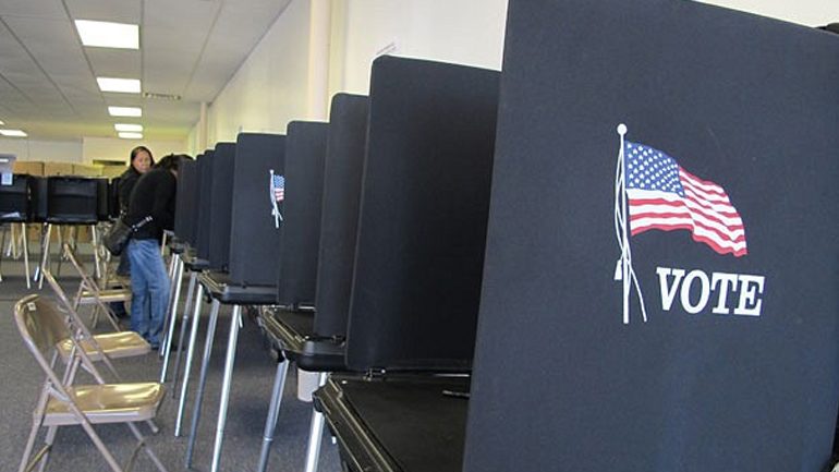 Ο Τραμπ προηγείται σύμφωνα με το FOX News