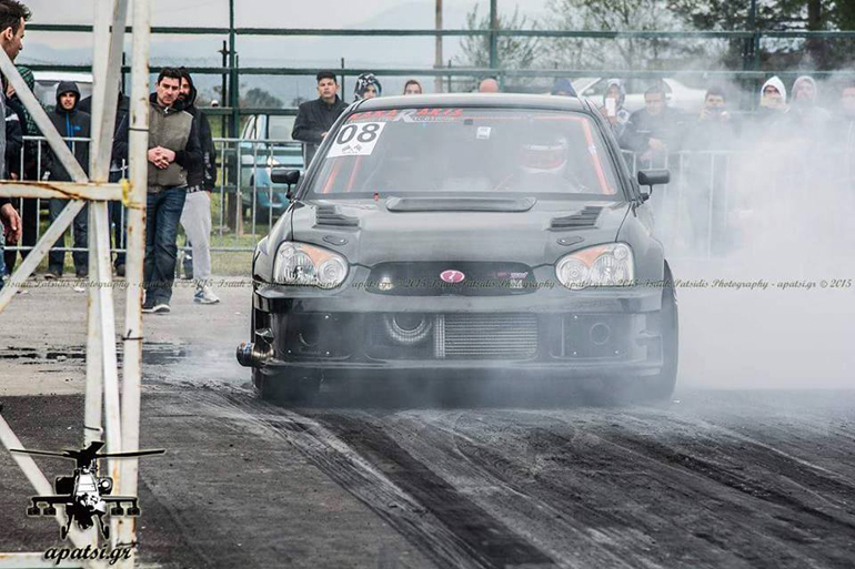 Φωτιά στην άσφαλτο... Στην κυριολεξία!