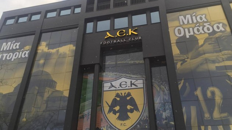 «Η Καμόρα του ελληνικού ποδοσφαίρου επέστρεψε»