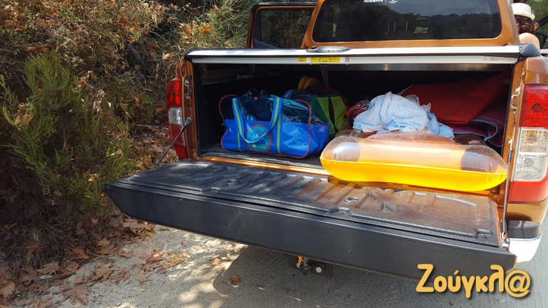 Το φορτώνεις όπως θες και με ότι θες χωρίς να έχεις το άγχος μη λερωθεί... 